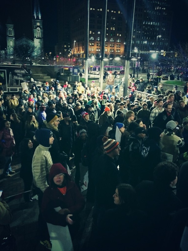 Protesters Taking Over the Shoreway after Acquittal of Darren Wilson